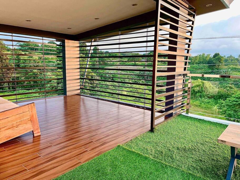 Overlooking Staycation At Sandari Batulao Tagaytay City Exterior photo