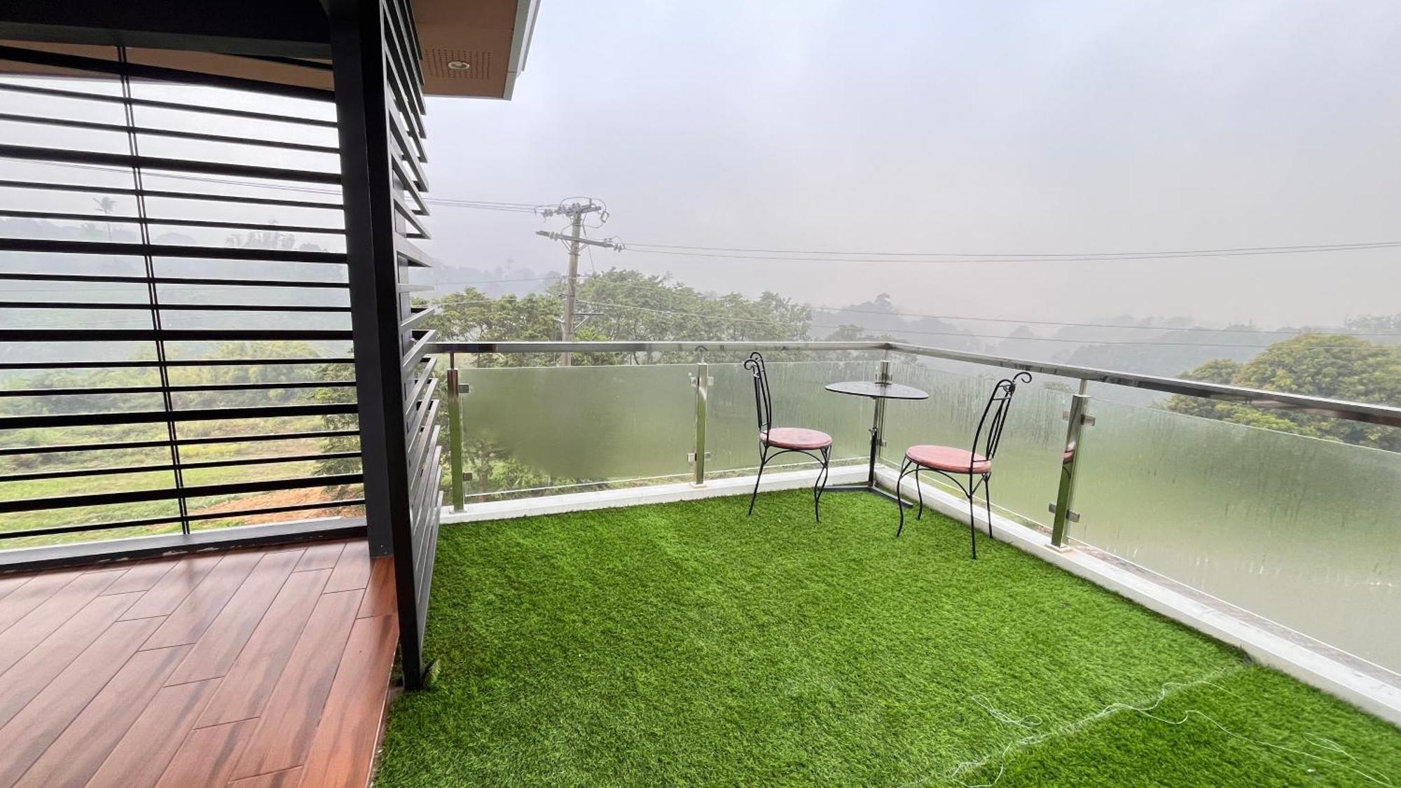 Overlooking Staycation At Sandari Batulao Tagaytay City Exterior photo