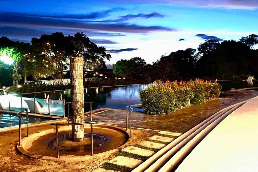 Overlooking Staycation At Sandari Batulao Tagaytay City Exterior photo